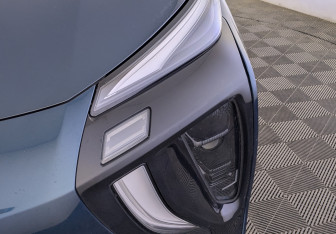 Подержанный автомобиль Evolute i-SKY 2024 года (11 фото)