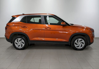 Подержанный автомобиль Hyundai Creta 2022 года (4 фото)