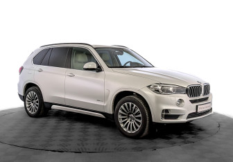 Подержанный автомобиль BMW X5 2014 года (3 фото)