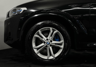 Подержанный автомобиль BMW X3 2021 года (7 фото)