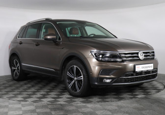 Подержанный автомобиль Volkswagen Tiguan 2017 года (3 фото)
