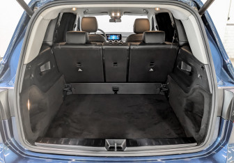 Подержанный автомобиль Mercedes-Benz GLB 2021 года (10 фото)