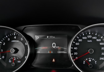 Подержанный автомобиль Kia Ceed Wagon 2022 года (16 фото)