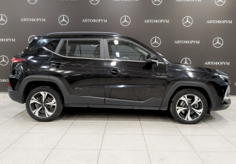 Подержанный автомобиль Москвич 3 2023 года (4 фото)