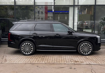 Подержанный автомобиль Hyundai Palisade 2025 года (4 фото)