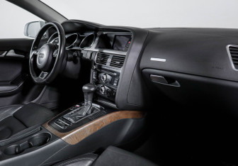 Подержанный автомобиль Audi A5 Coupe 2014 года (9 фото)