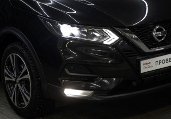 Подержанный автомобиль Nissan Qashqai 2019 года (20 фото)