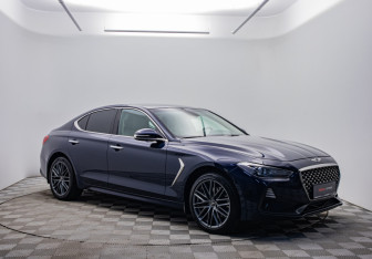 Подержанный автомобиль Genesis G70 2020 года (3 фото)
