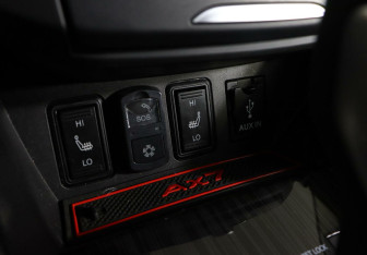 Подержанный автомобиль DongFeng AX7 2017 года (14 фото)