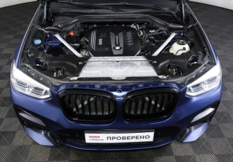 Подержанный автомобиль BMW X3 2017 года (9 фото)