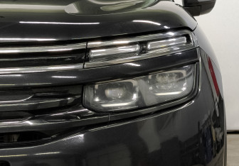 Подержанный автомобиль Citroen C5 Aircross 2021 года (16 фото)