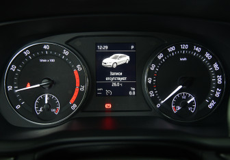 Подержанный автомобиль Skoda Octavia Liftback 2021 года (11 фото)
