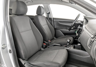 Подержанный автомобиль Kia Rio Hatchback 2021 года (23 фото)