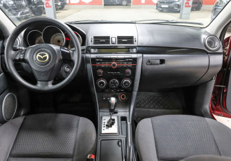 Подержанный автомобиль Mazda 3 Sedan 2008 года (14 фото)