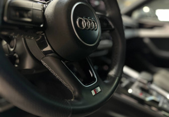 Подержанный автомобиль Audi A5 Liftback 2021 года (11 фото)