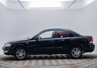 Подержанный автомобиль Nissan Almera Sedan 2012 года (8 фото)