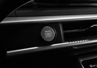 Подержанный автомобиль Kia K5 2021 года (19 фото)