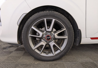 Подержанный автомобиль Kia Soul 2021 года (12 фото)