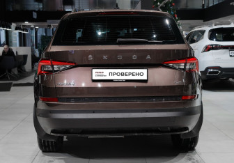 Подержанный автомобиль Skoda Kodiaq 2019 года (5 фото)