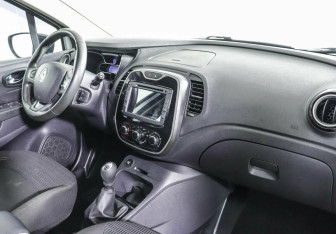 Подержанный автомобиль Renault Kaptur 2016 года (5 фото)