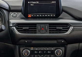 Подержанный автомобиль Mazda 6 Sedan 2018 года (17 фото)