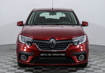 Подержанный автомобиль Renault Sandero 2019 года (2 фото)
