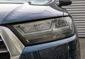 Подержанный автомобиль Audi Q7 2019 года (17 фото)