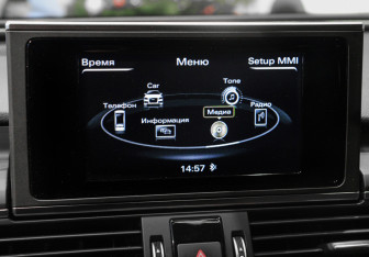 Подержанный автомобиль Audi A6 Sedan 2015 года (18 фото)