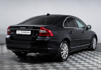 Подержанный автомобиль Volvo S80 2007 года (5 фото)