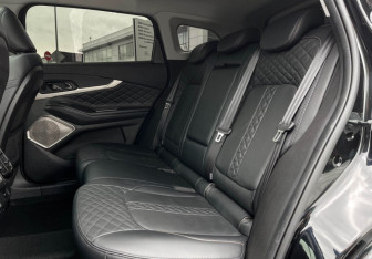 Подержанный автомобиль Exeed TXL 2023 года (10 фото)