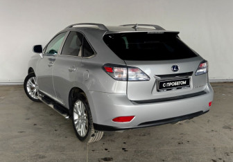 Подержанный автомобиль Lexus RX 2010 года (6 фото)