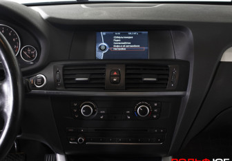 Подержанный автомобиль BMW X3 2013 года (16 фото)