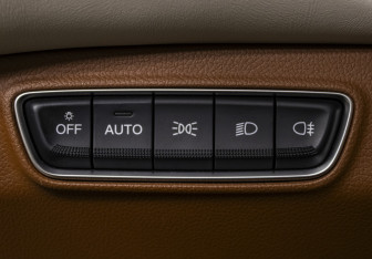 Подержанный автомобиль Voyah Free 2022 года (19 фото)