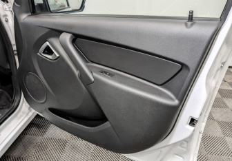 Подержанный автомобиль LADA (ВАЗ) Granta Sedan 2024 года (22 фото)