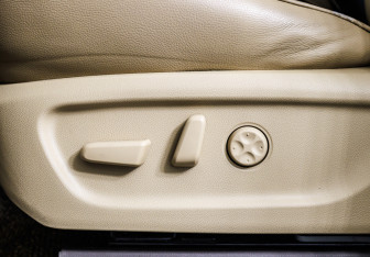 Подержанный автомобиль Kia Carnival 2019 года (19 фото)