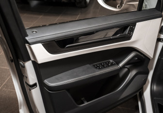 Новый Porsche Cayenne 2025 (23 фото)