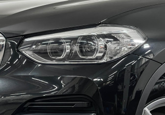 Подержанный автомобиль BMW X3 2019 года (8 фото)