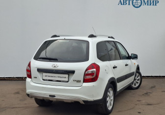 Подержанный автомобиль LADA (ВАЗ) Kalina Wagon 2015 года (5 фото)