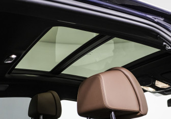 Подержанный автомобиль BMW X6 2021 года (20 фото)