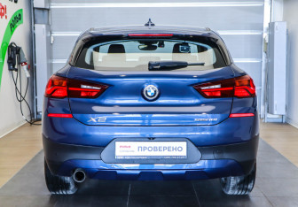 Подержанный автомобиль BMW X2 2021 года (5 фото)