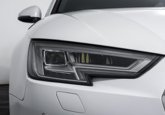 Подержанный автомобиль Audi A4 Sedan 2018 года (21 фото)