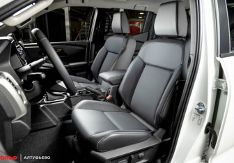 Новый Mitsubishi L200 2025 (6 фото)