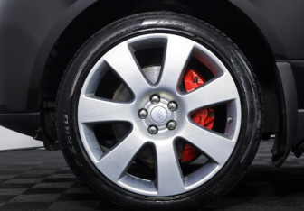 Подержанный автомобиль Land Rover Range Rover 2015 года (22 фото)