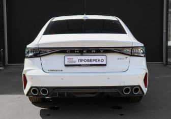 Подержанный автомобиль Chery Arrizo 8 2023 года (5 фото)