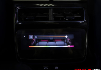 Подержанный автомобиль Zeekr 001 2024 года (15 фото)