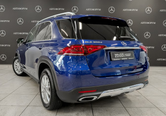 Подержанный автомобиль Mercedes-Benz GLE 2019 года (7 фото)