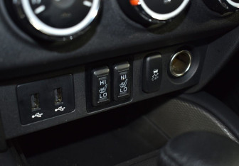 Подержанный автомобиль Mitsubishi ASX 2018 года (11 фото)