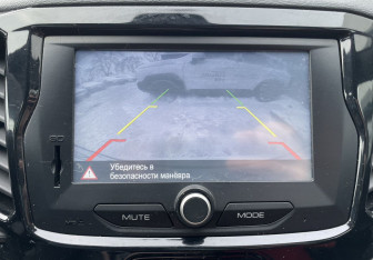 Подержанный автомобиль LADA (ВАЗ) Vesta Sedan 2019 года (13 фото)