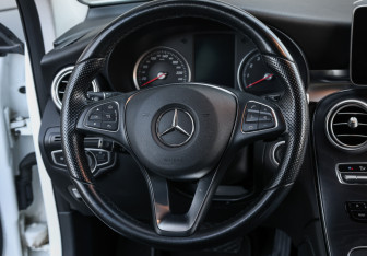 Подержанный автомобиль Mercedes-Benz GLC Coupe 2016 года (17 фото)