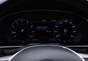 Подержанный автомобиль Volkswagen Passat Sedan 2017 года (12 фото)